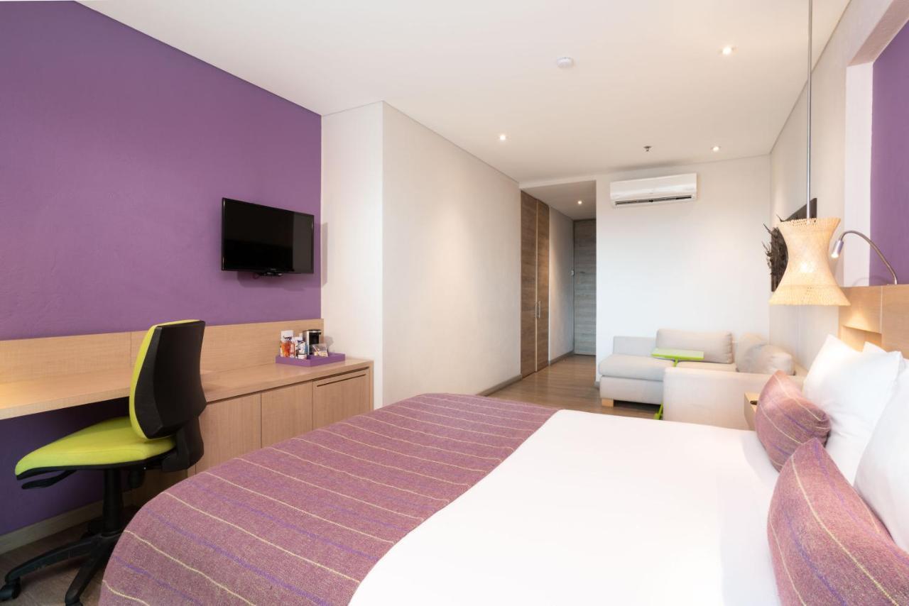 Hotel Bari בוקארמנגה מראה חיצוני תמונה