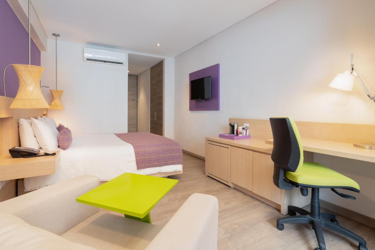 Hotel Bari בוקארמנגה מראה חיצוני תמונה