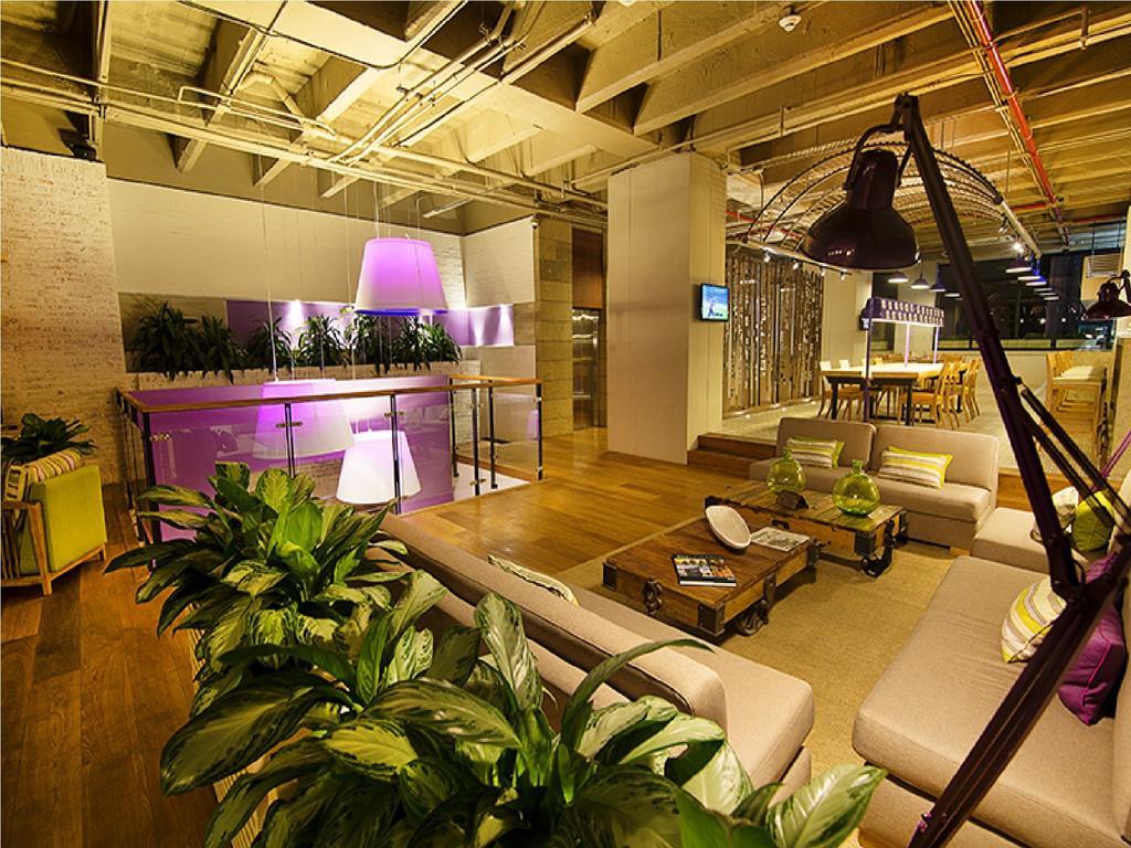 Hotel Bari בוקארמנגה מראה חיצוני תמונה